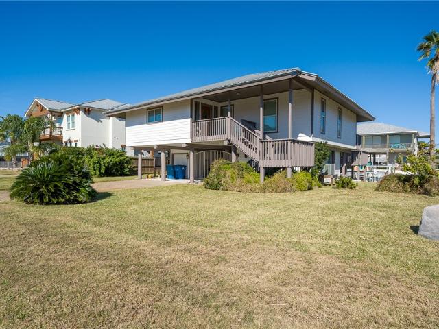 11 Luau Ln, Rockport, TX 78382 | MLS #471188