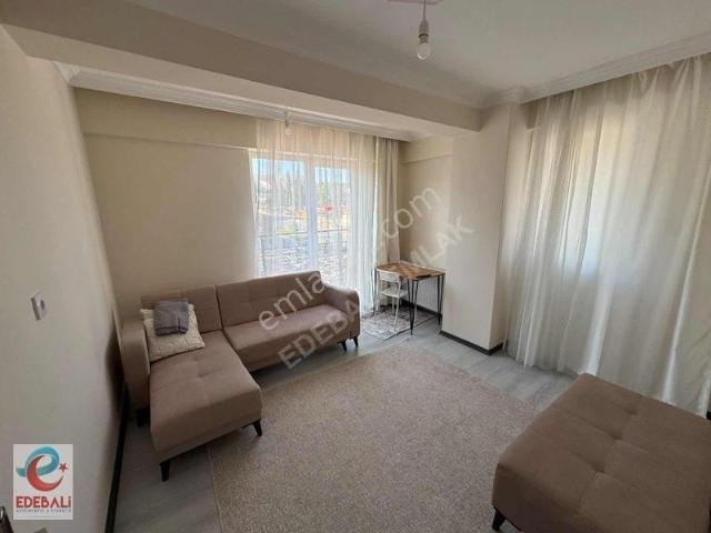 1+1 Lüks Eşyalı Kiralık Arakat Bahçelievlerde Manzaralı Daire