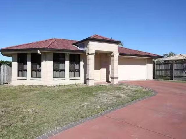 11 Mcarthur Court, Rothwell, QLD 4022