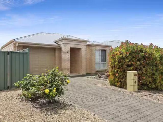 11 Manning Avenue, Encounter Bay, SA 5211