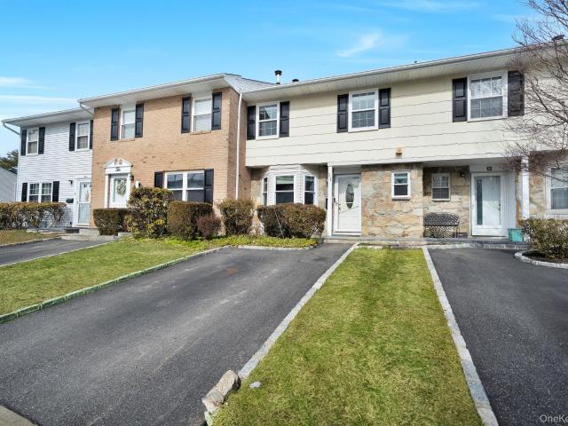 11 Manors Drive