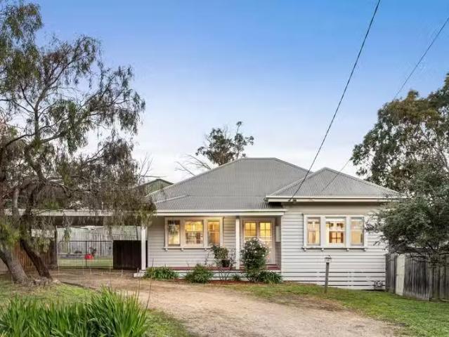 11 Martin Street, CRIB POINT, VIC 3919 House for Rent