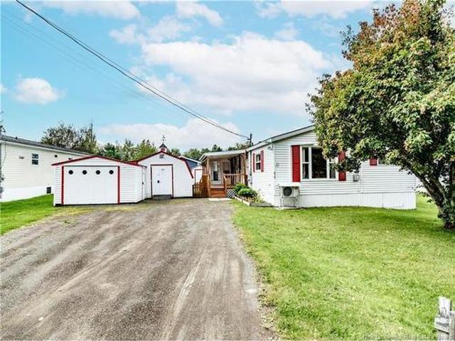 11 Marcel, Lakeville, NB, E1H 1G6 house for sale | Listing ID NB147435 | Royal LePage