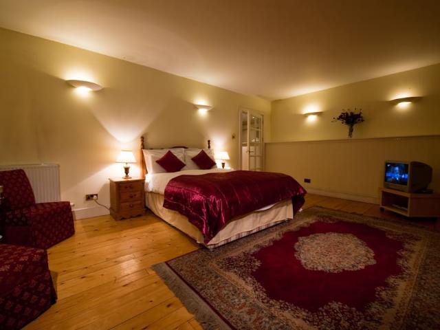 11 Mayfield Gardens | Studio house for rent #95626295 | Rentberry