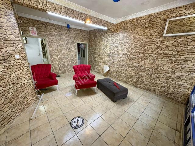 1+1 Merkezi Konumda Bakımlı Daire
