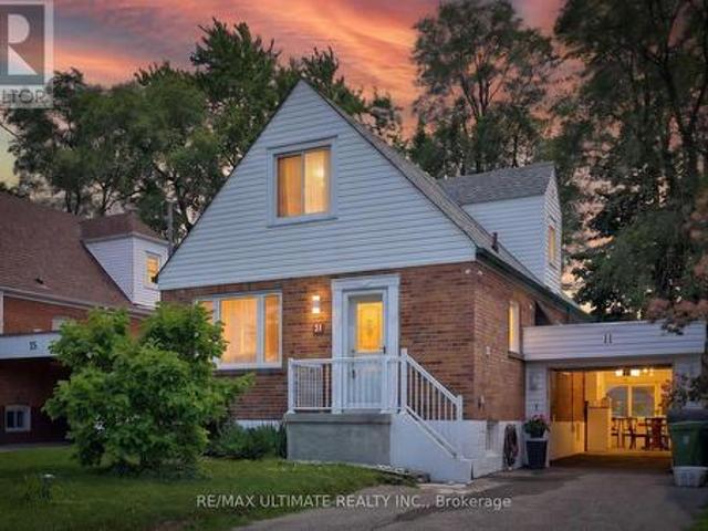 11 Midholm Drive, Toronto, ON, M1K 3A9 house for sale | Listing ID E13657 | Royal LePage
