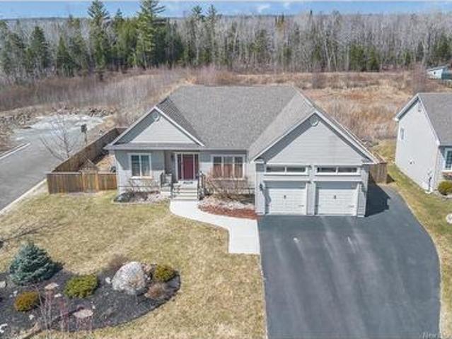 11 Mitchell Wayne, Fredericton, NB, E3G 5M6 house for sale | Listing ID NB137358 | Royal LePage