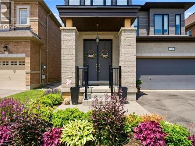 11 Morrison Drive, Ancaster, ON, L9K 0H7 house for sale | Listing ID 40838 | Royal LePage