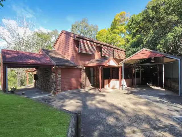 11 Nawalla Court, Karana Downs, QLD 4306