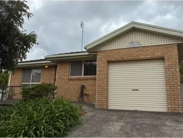 1/1 Nicole Close, Whitebridge House for rent Listed by Leah J.