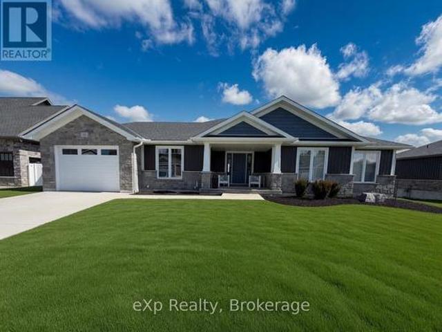 11 Noeckerville Hill Drive, South Bruce, ON, N0G 2J0 house for sale | Listing ID X13151 | Royal LePage