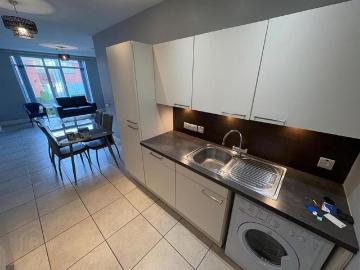 Andersonstown Belfast, BT11, Lisburn