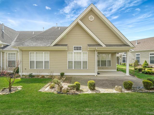 11 Ovation Place