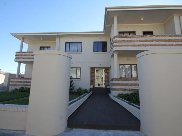 11 Philjan Flats, 10 Gleniffer Street, Brooklyn, Cape Town