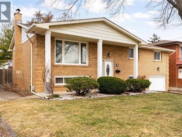 11 Pinard Street, Hamilton, ON, L8K 6G8 house for sale | Listing ID 40840 | Royal LePage