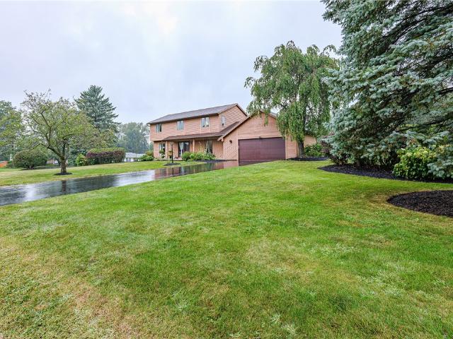 11 Pine Brook Circle