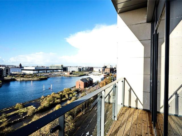 11 Plaza Boulevard, Liverpool L8, 2 bed flat to rent, £1,100 pcm | PrimeLocation