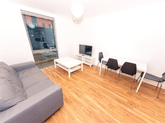 11 Plaza Boulevard, Liverpool L8, 2 bed flat to rent, £1,125 pcm | PrimeLocation