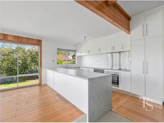 11 Plumer Street, Mowbray, TAS 7248