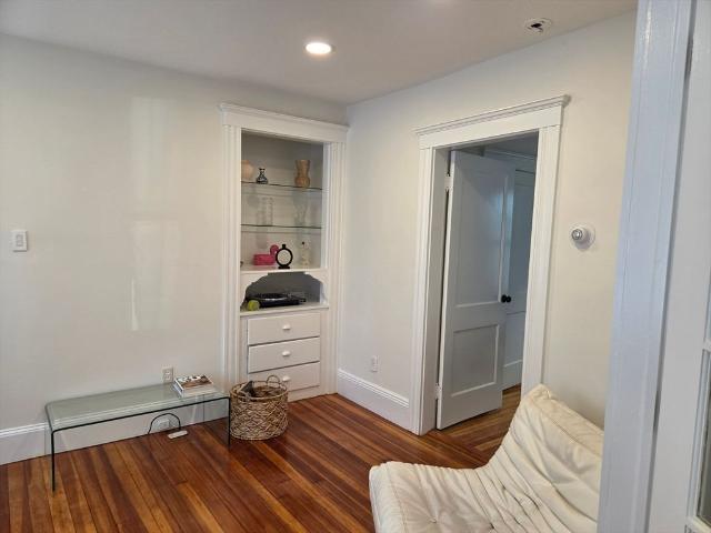 11 Prescott St 1, Salem, US, MA