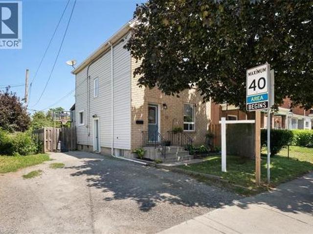 11 Primrose Avenue, Hamilton, ON, L8L 2K7 house for sale | Listing ID 40854 | Royal LePage