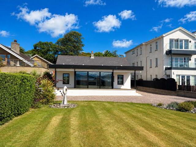 11 Rhanbuoy Park, Carrickfergus