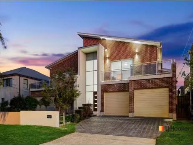 11 Rowell Street, Revesby Heights Townhouse for rent Listed b.