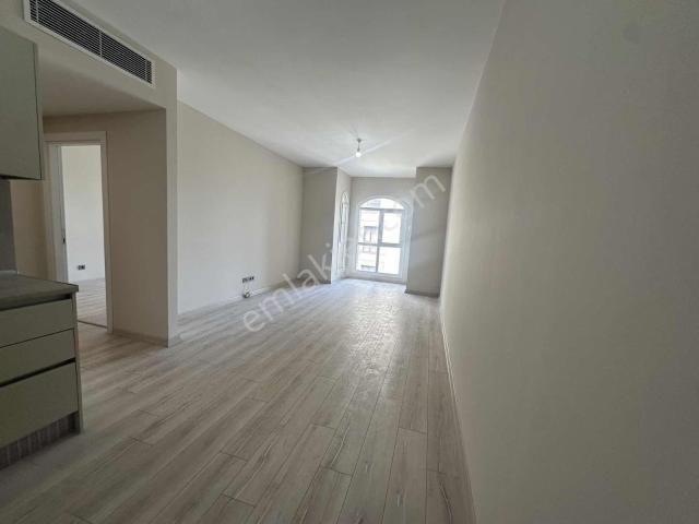 1+1 Sıfır Daire Meydan Ardıçlı Sitesin'de