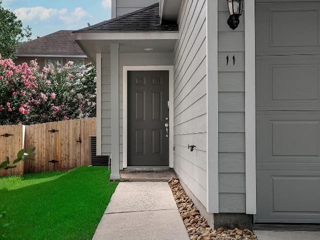 11 Scenic Brook Ct, The Woodlands, TX 77382 | MLS #50855
