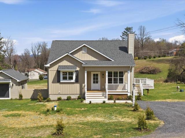 11 Scenic Lane