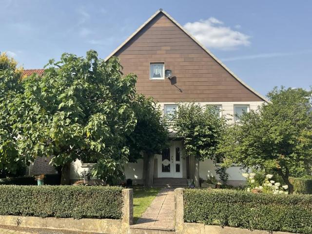 11 Schlafzimmer Haus Dassel Deutschland LS100533941