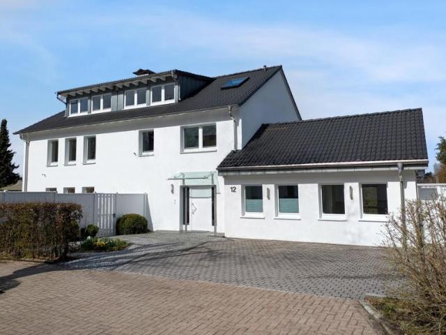 11 Schlafzimmer Haus Halver Deutschland LS100679717