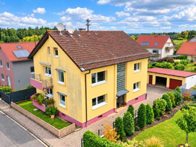 11 Schlafzimmer Haus Karlsbad Karlsbad 105975050
