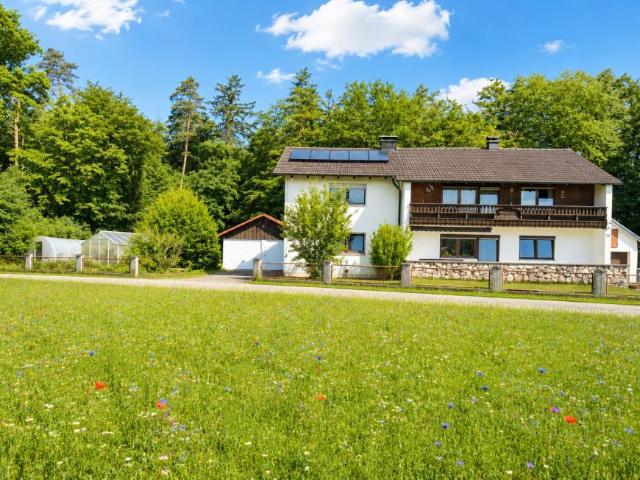 11 Schlafzimmer Villa Emmerting Emmerting LS105625238