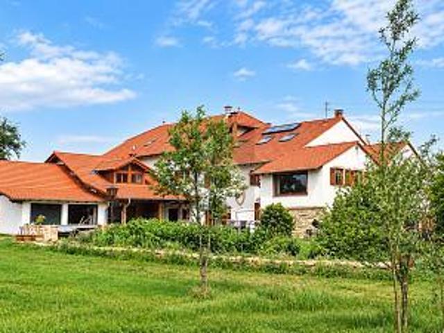 11 Schlafzimmer Villa Perl Perl 106096755