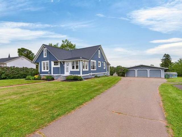 11 School Street, Kensington, PE, C0B 1M0 house for sale | Listing ID 202622 | Royal LePage
