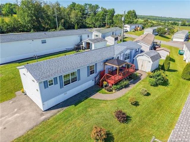 11 Senator Dr, Fredericton, NB, E3C 1L8 house for sale | Listing ID NB145662 | Royal LePage