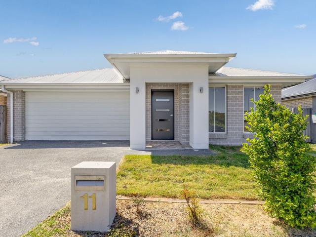 11 Seagull Circuit, POINT VERNON, QLD 4655