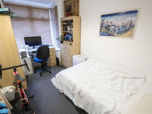 11 Selly Hill Road, Metchley, B29 7DL, United Kingdom | 4 bed house for rent #139265900 | Rentberry