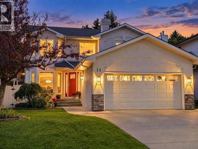 11 Sienna Hills Place Sw, Calgary, AB, T3H 2W1 house for sale | Listing ID A2340 | Royal LePage