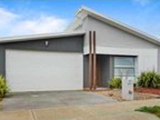 11 Spirit Cres Armstrong Creek Victoria 3217