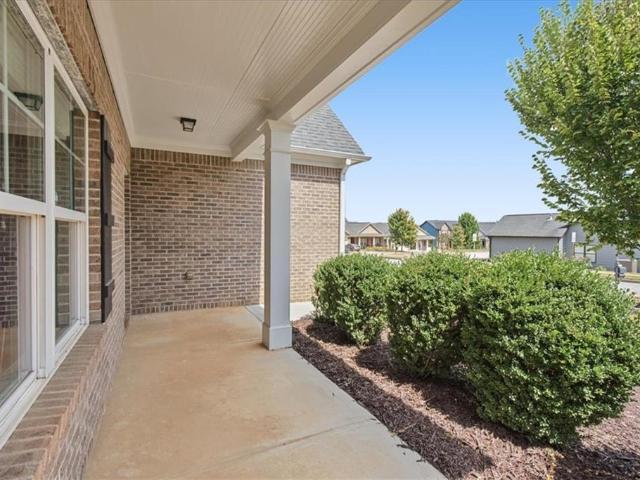 11 Spring Folly NW