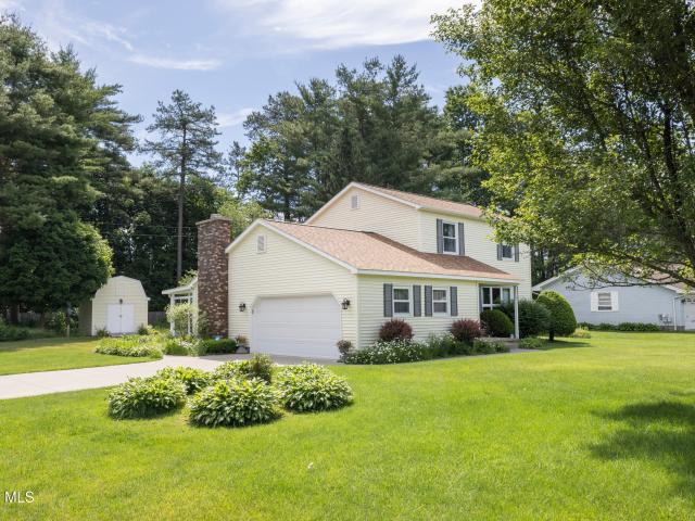 11 Sweetbriar Lane