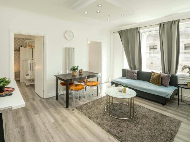 11 Stourcliffe Street, London, W1H 5QH, United Kingdom | 2 bed apartment for rent #170903338 | Rentberry