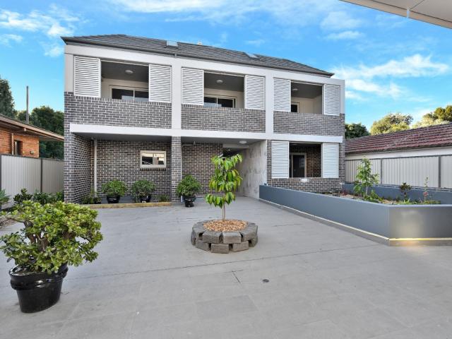 11 Stuart Street, Concord West