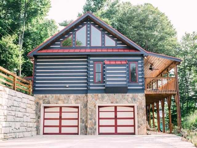 11 Sugar Maple Dr, Black Mountain, NC 28711