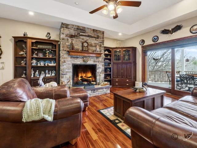 11a65 Fairway Dr, Apple River, IL