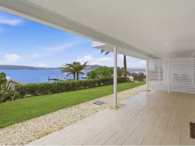 11a Couche Crescent, Koolewong Apartment for rent Listed by K.