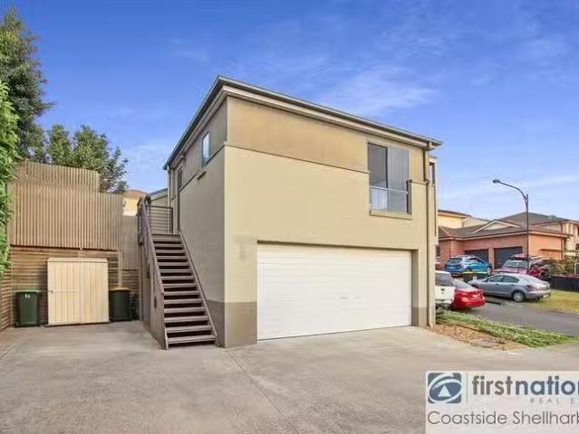 11A Lakewood Boulevard, Flinders, NSW 2529