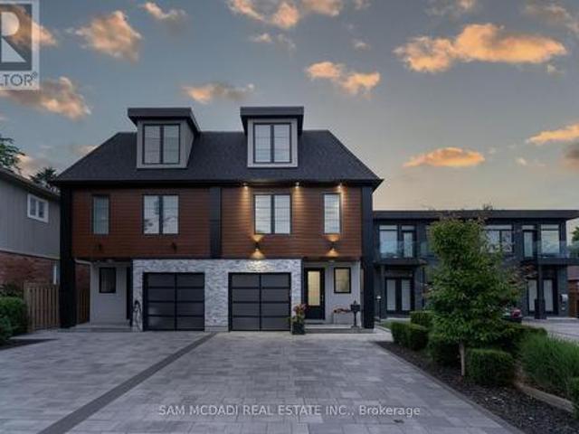 11A Maple Avenue N, Mississauga, ON, L5H 2R9 house for sale | Listing ID W13501 | Royal LePage
